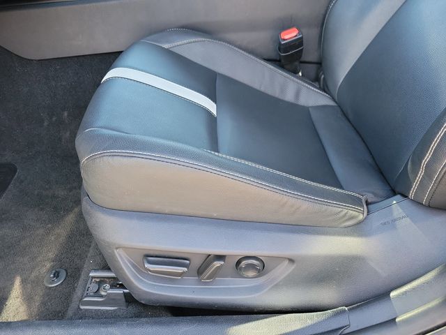 2025 Toyota Camry SE - 22960948 - 4