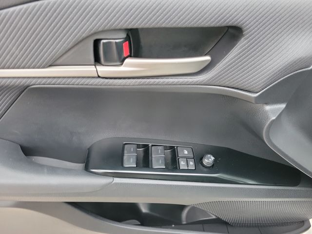 2025 Toyota Camry SE - 22961516 - 6