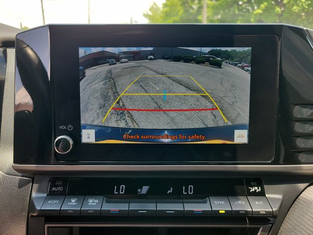 2025 Toyota Camry SE - 23034103 - 11