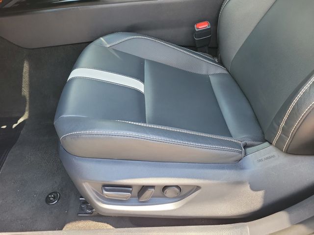 2025 Toyota Camry SE - 23034103 - 4