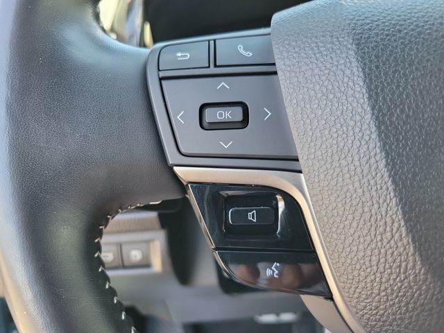 2025 Toyota Camry SE - 23073578 - 15