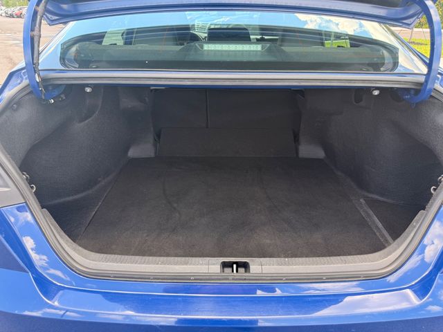 2025 Toyota Camry SE - 23040311 - 10