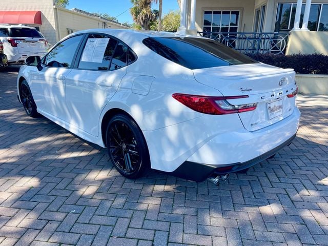 2025 Toyota Camry SE - 22922346 - 2