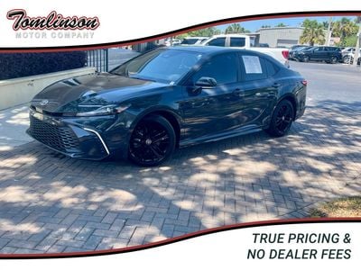 2025 TOYOTA CAMRY