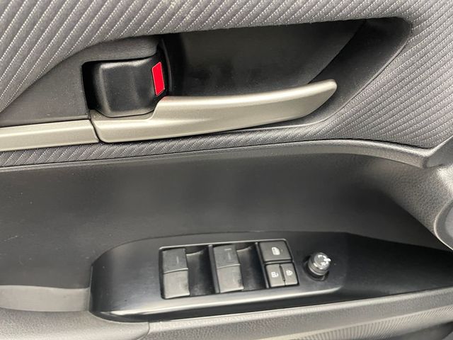 2025 Toyota Camry SE - 22931431 - 9