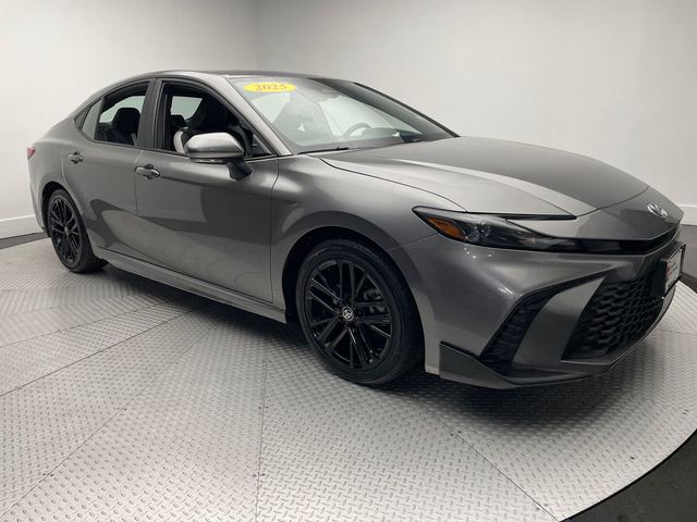 2025 Toyota Camry SE - 22931431 - 2