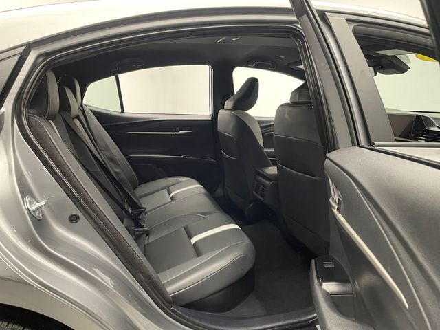 2025 Toyota Camry SE - 22931431 - 34