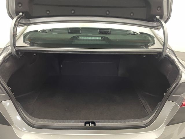 2025 Toyota Camry SE - 22931431 - 37