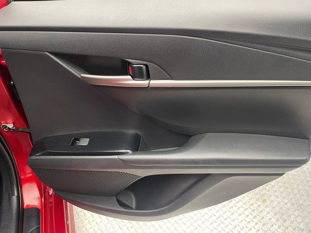 2025 Toyota Camry SE - 22932663 - 34