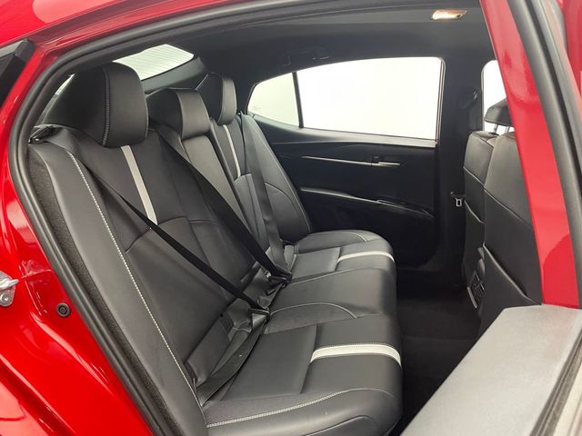 2025 Toyota Camry SE - 22932663 - 36