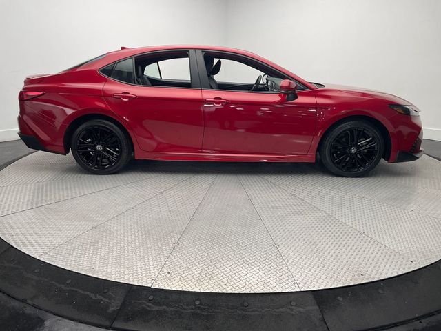 2025 Toyota Camry SE - 22932663 - 3