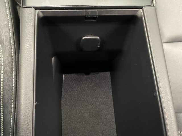 2025 Toyota Camry SE - 22932666 - 29