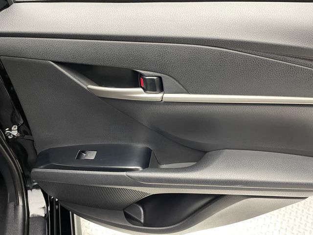 2025 Toyota Camry SE - 22932666 - 34
