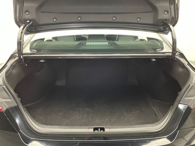 2025 Toyota Camry SE - 22932666 - 38