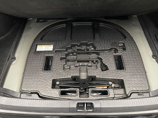 2025 Toyota Camry SE - 22932666 - 39