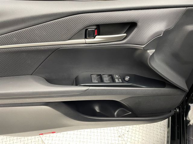 2025 Toyota Camry SE - 22932666 - 8