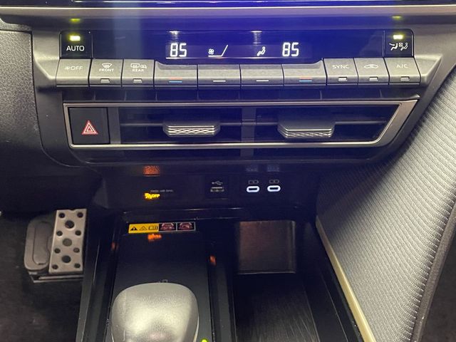 2025 Toyota Camry SE - 22986017 - 26