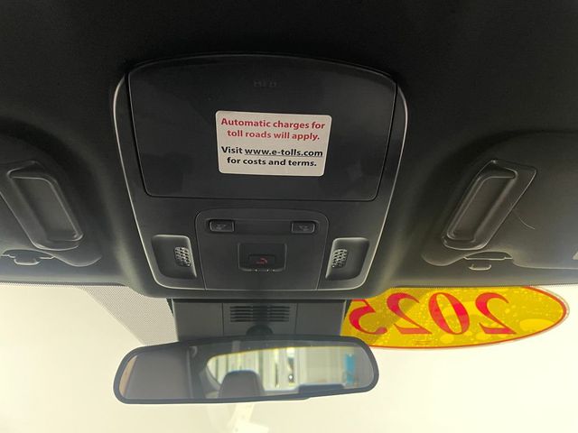 2025 Toyota Camry SE - 22986017 - 30