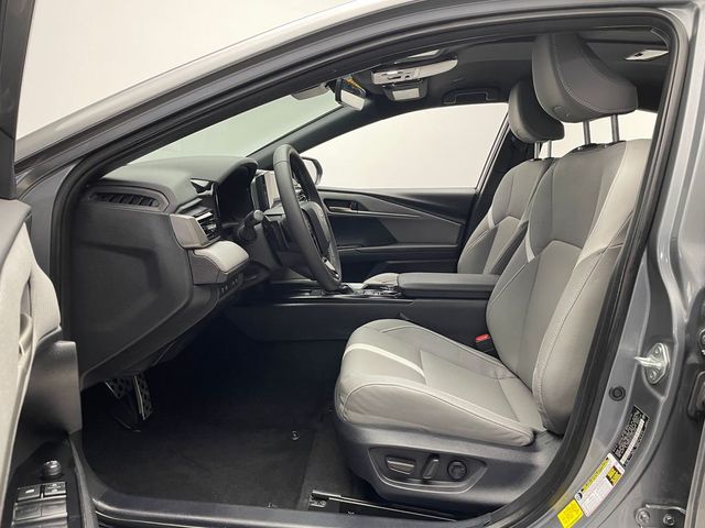 2025 Toyota Camry SE - 23013208 - 11