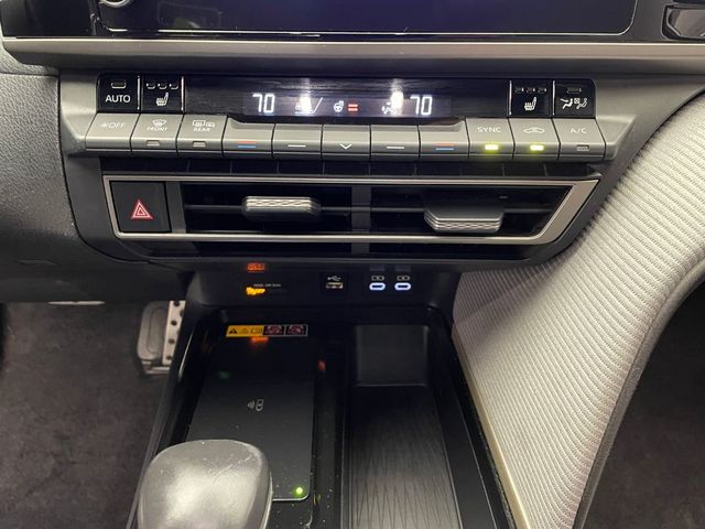 2025 Toyota Camry SE - 23013208 - 26