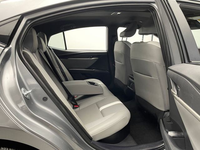 2025 Toyota Camry SE - 23013208 - 35
