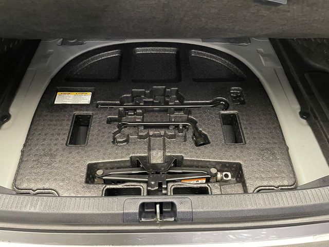 2025 Toyota Camry SE - 23013208 - 39