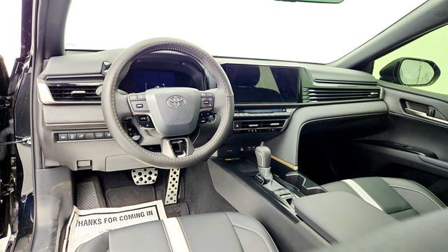 2025 Toyota Camry SE - 22960736 - 12
