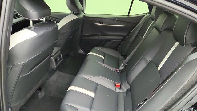 2025 Toyota Camry SE - 22960736 - 20