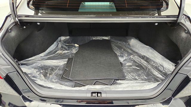 2025 Toyota Camry SE - 22960736 - 21