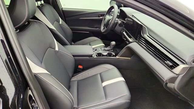 2025 Toyota Camry SE - 22960736 - 23