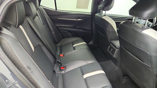 2025 Toyota Camry SE - 23024849 - 19