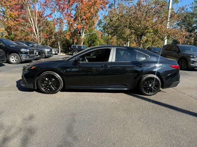 2025 Toyota Camry SE - 22935822 - 1
