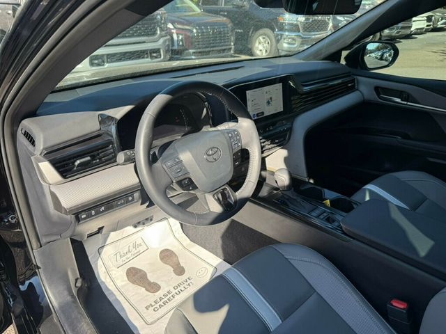 2025 Toyota Camry SE - 22935822 - 2