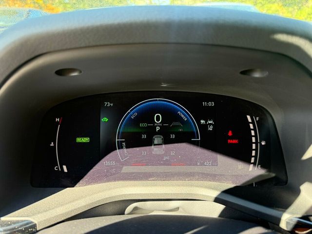 2025 Toyota Camry SE - 22935822 - 3