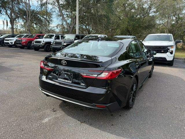 2025 Toyota Camry SE - 22966054 - 8