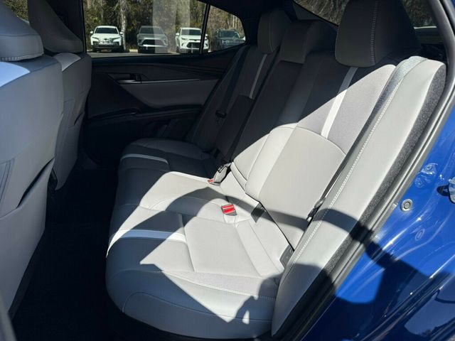 2025 Toyota Camry SE - 22982785 - 6