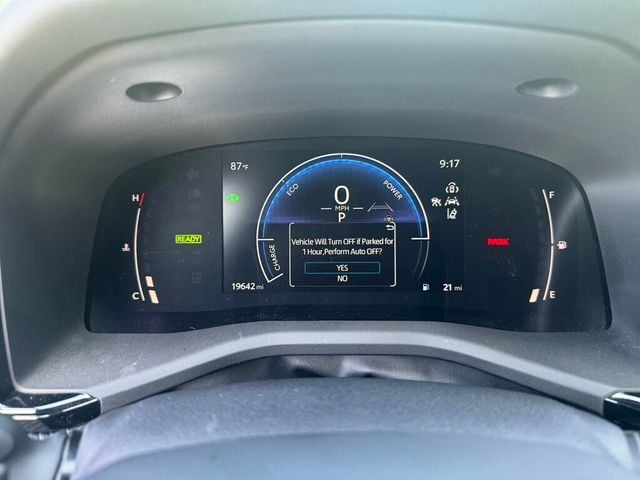 2025 Toyota Camry SE - 23044915 - 3