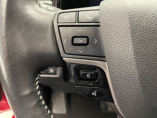 2025 Toyota Camry SE AWD - 22968033 - 19