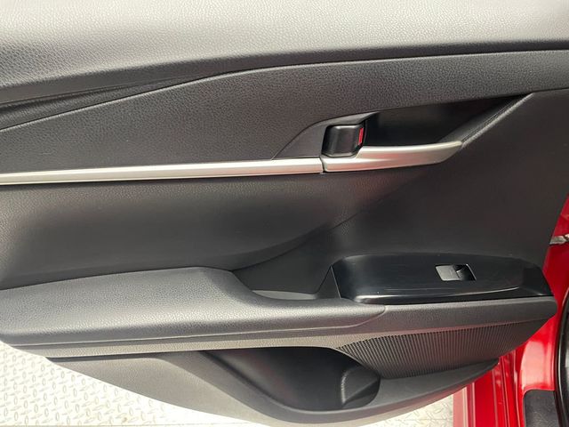 2025 Toyota Camry SE AWD - 22968033 - 29