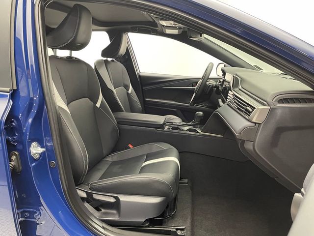 2025 Toyota Camry SE AWD - 22995911 - 17