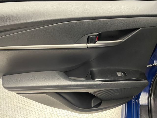 2025 Toyota Camry SE AWD - 22995911 - 31