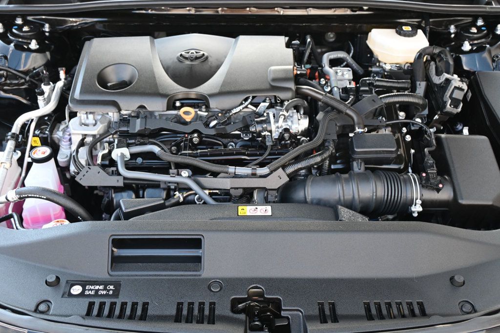 2025 Toyota Camry Hybrid photo 15