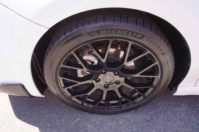 2025 Toyota Camry SE, HYBRID, PREMIUM WHEELS, LEATHER SEATS, BACKUP CAMERA - 23008904 - 10