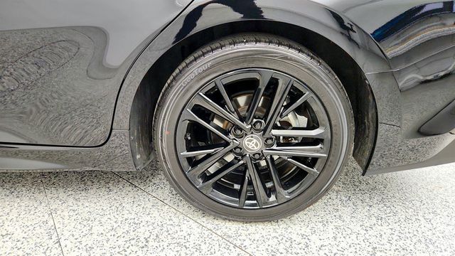 2025 Toyota Camry SE w/ Convenience Package - 23028000 - 8