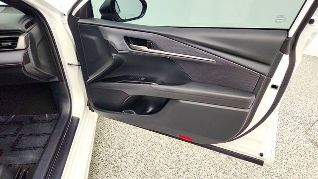2025 Toyota Camry SE w/ Convenience Pkg - 23054235 - 23
