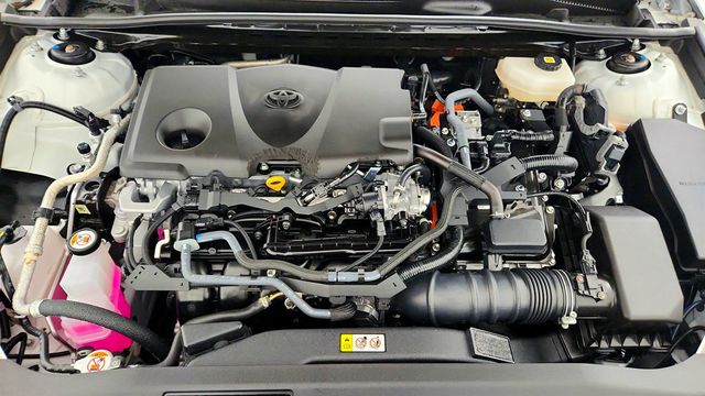 2025 Toyota Camry SE w/ Convenience Pkg - 23054235 - 24