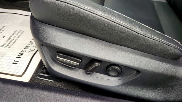 2025 Toyota Camry SE with Convenience Package - 22970647 - 9