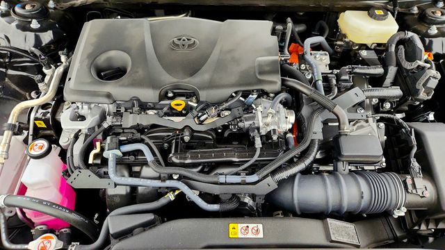 2025 Toyota Camry SE with Convenience Package - 22970647 - 23