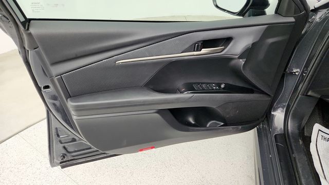 2025 Toyota Camry SE with Multimedia Upgrade & Convenience Packages - 22941053 - 9