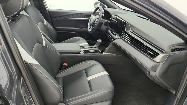2025 Toyota Camry SE with Multimedia Upgrade & Convenience Packages - 22941053 - 21